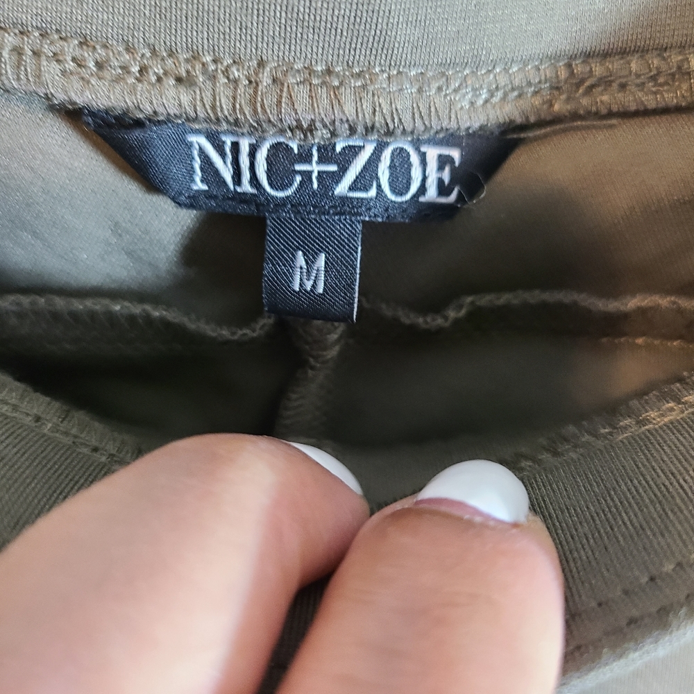Nic+Zoe Green Pull Up Ponte Leggings Pants - Picture 5 of 6